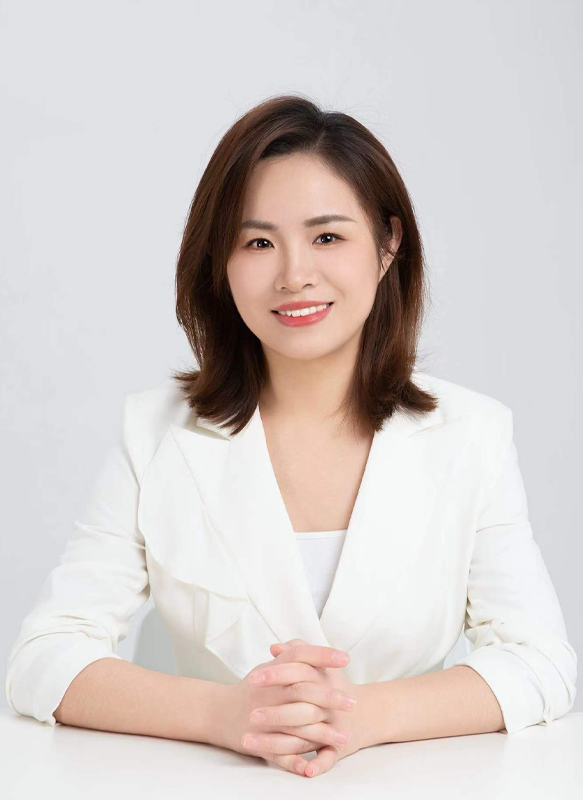 李霞
